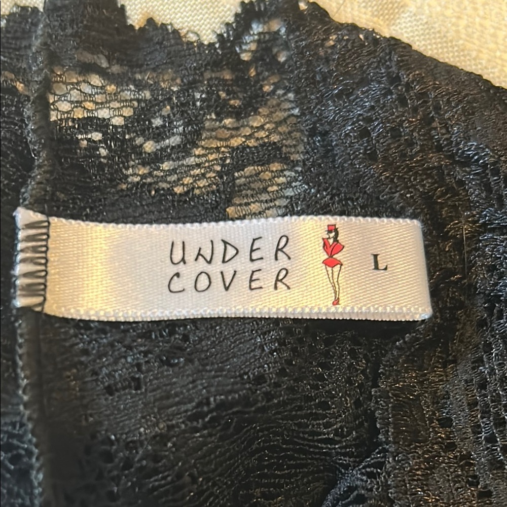 Black and Pink Lace Panties Trio - Picture 10 of 14